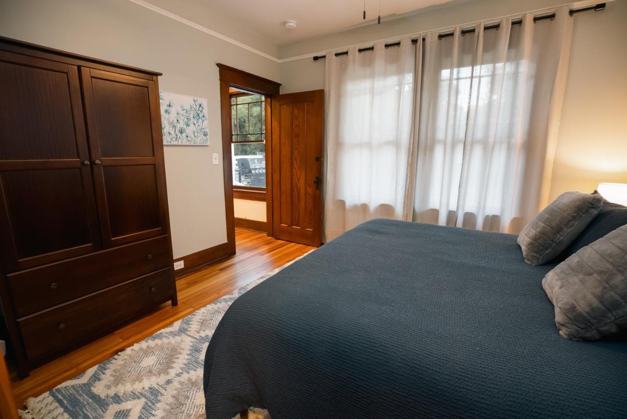 Gulf Coast Craftsman - Cozy, Charming & Central! Gulfport Eksteriør bilde