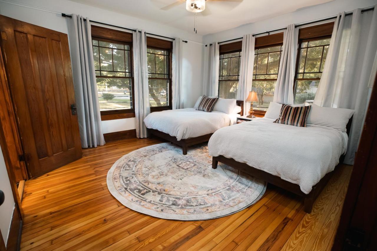 Gulf Coast Craftsman - Cozy, Charming & Central! Gulfport Eksteriør bilde
